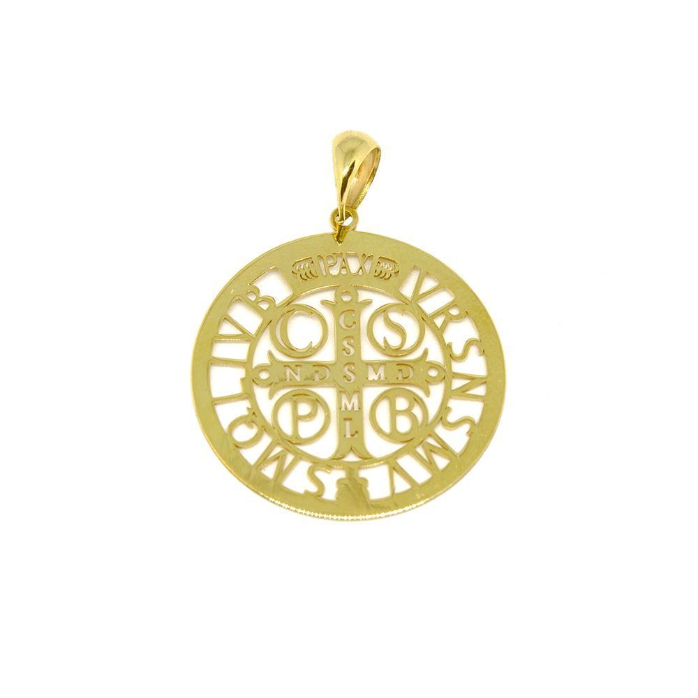 Pingente Cruz S�o Bento Vazada em Ouro Amarelo 18 Kilates - 25053